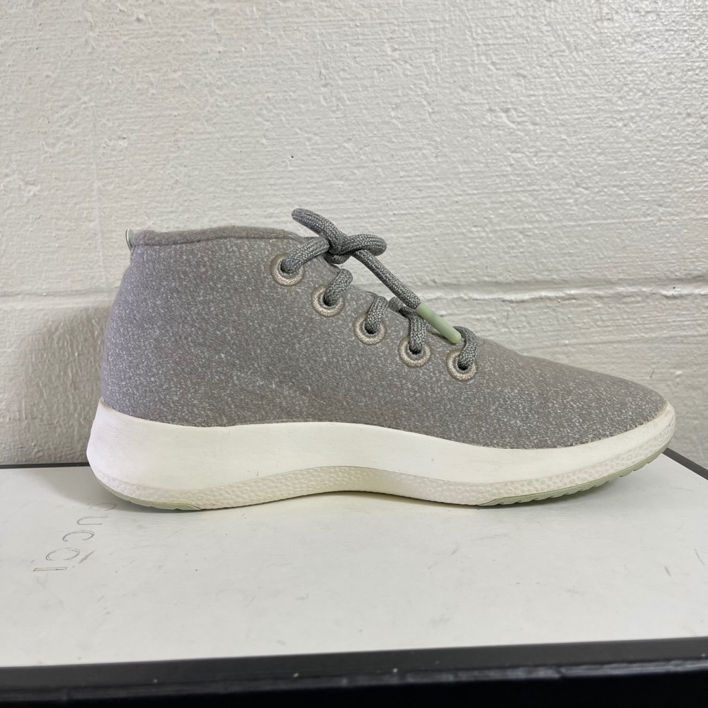 Allbirds Wool Runner Mizzle Gray Wool Mid Top Running Shoes Sneaker Womens 7 US
